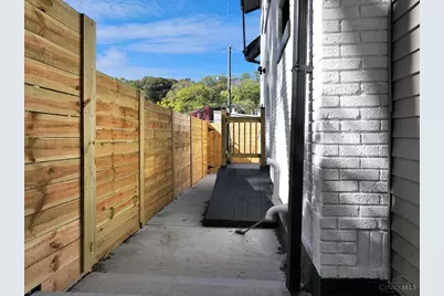 17 Thill Street, Cincinnati, OH 45219 - Photo 7