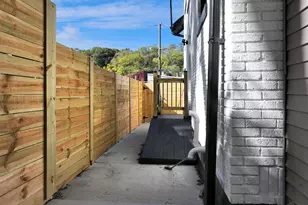 17 Thill St, Cincinnati, OH 45219 - Photo 7