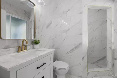 17 Thill Street, Cincinnati, OH 45219 - Photo 33