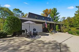 10009 Spiritridge Ln, Colerain Township, OH 45252 - Photo 3