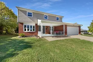 11825 Cedarcreek Dr, Springfield Township, OH 45240 - Photo 9