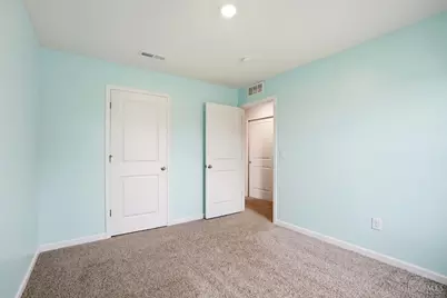 4980 Lakeview Drive, Hamilton Township, OH 45152 - Photo 23