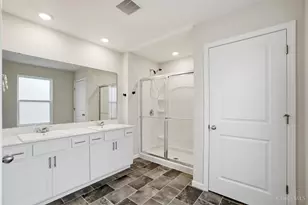 4980 Lakeview Dr, Hamilton Township, OH 45152 - Photo 15