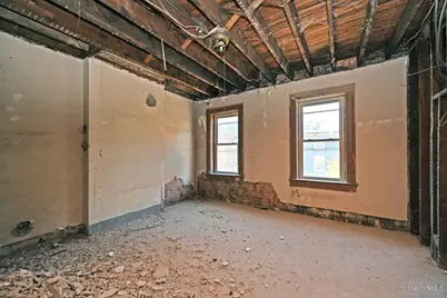 64 E Clifton Avenue, Cincinnati, OH 45202 - Photo 25