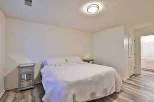 710 Carrington Pl, Loveland, OH 45140 - Photo 13