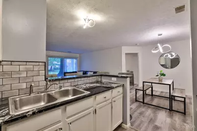 710 Carrington Place #104, Loveland, OH 45140 - Photo 11