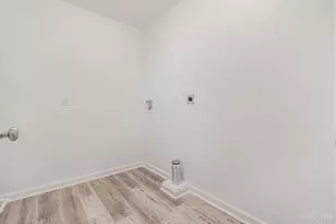 210 Carrington Pl, Loveland, OH 45140 - Photo 23