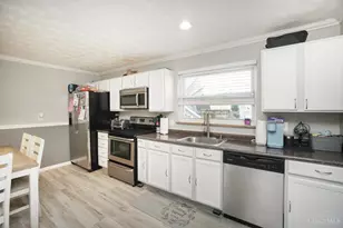 5731 Hilltop Way, Miami Township, OH 45150 - Photo 13