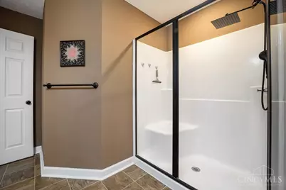 1119 Grants Pass Drive, Washington Township, OH 45153 - Photo 29