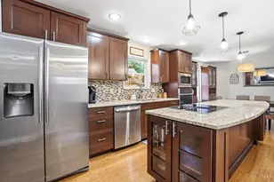 4946 Riverwatch Dr, Delhi Township, OH 45238 - Photo 3