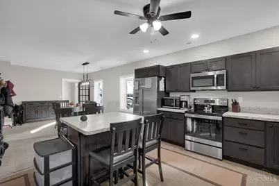 10031 St Rt 73, Harveysburg, OH 45032 - Photo 9