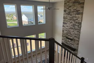 393 David Lee Ct, Monroe, OH 45050 - Photo 7