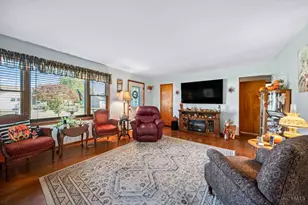 258 Logan View Dr, Chillicothe, OH 45601 - Photo 5