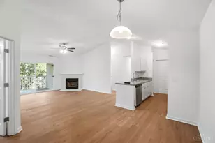 220 Carrington Ln, Loveland, OH 45140 - Photo 11