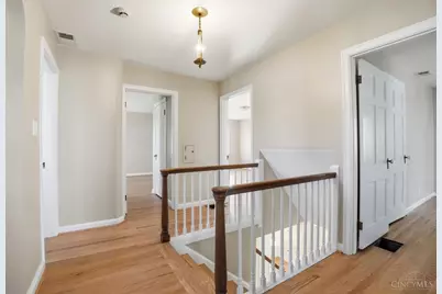 2728 Ridgewood Avenue, Columbia Township, OH 45213 - Photo 15