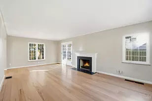 2728 Ridgewood Ave, Columbia Township, OH 45213 - Photo 5