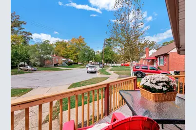 1054 Grayview Court, Cincinnati, OH 45224 - Photo 29