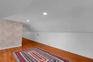 1054 Grayview Ct, Cincinnati, OH 45224 - Photo 23