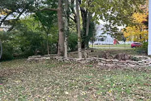 235 E Walnut St, Hillsboro, OH 45133 - Photo 27