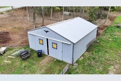 111 W Everton Road, Connersville, IN 47331 - Photo 53