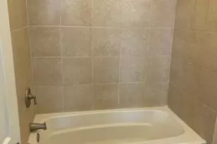 120 W Seventy Second St, Cincinnati, OH 45216 - Photo 11