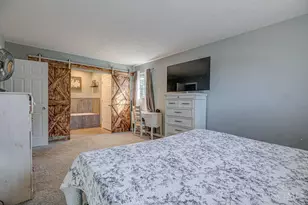 672 Glenway Dr, Hamilton, OH 45013 - Photo 7