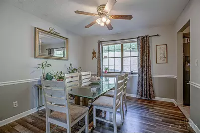 672 Glenway Drive, Hamilton, OH 45013 - Photo 9