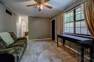 672 Glenway Dr, Hamilton, OH 45013 - Photo 17