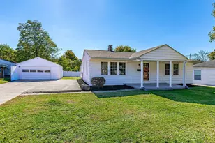 1237 Ellen Dr, Middletown, OH 45042 - Photo 3