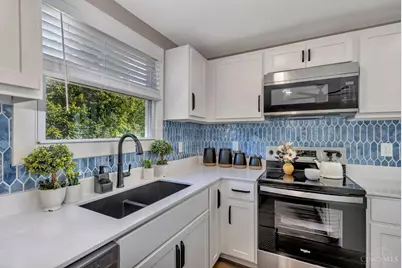 5753 Boomer Road, Green Township, OH 45247 - Photo 11