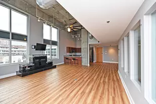 353 W 4th St, Cincinnati, OH 45202 - Photo 19