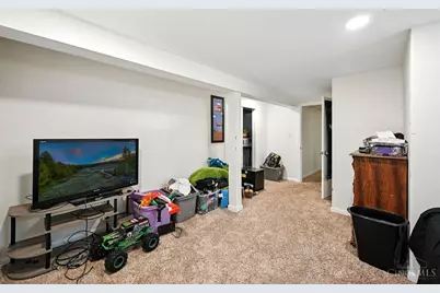 1047 Magie Avenue, Fairfield, OH 45014 - Photo 19