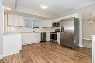 1194 Meadow Knoll Ct, Union Township, OH 45103 - Photo 3