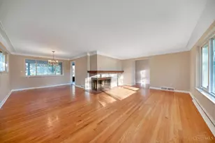 5900 Donjoy Dr, Blue Ash, OH 45242 - Photo 3