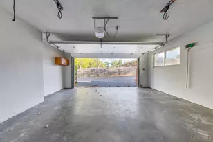 5900 Donjoy Dr, Blue Ash, OH 45242 - Photo 13