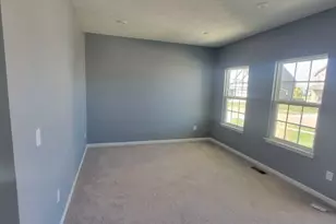 2459 Streamside Dr, Batavia Township, OH 45103 - Photo 9