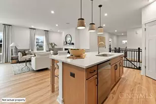 3074 Canvasback Ct, Franklin Township, OH 45005 - Photo 7