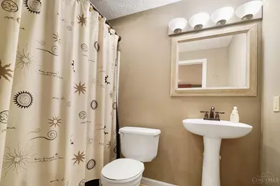 5416 Chancellor Lane, Hamilton Township, OH 45152 - Photo 59