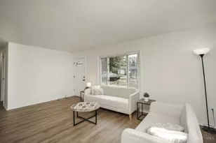 6 Ridge Cir, Loveland, OH 45140 - Photo 5