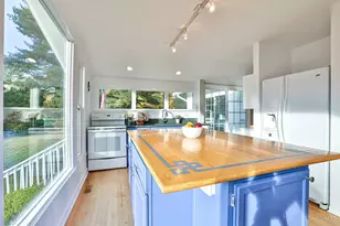 8815 Old Indian Hill Rd, Indian Hill, OH 45243 - Photo 13