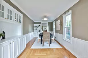 8815 Old Indian Hill Rd, Indian Hill, OH 45243 - Photo 11