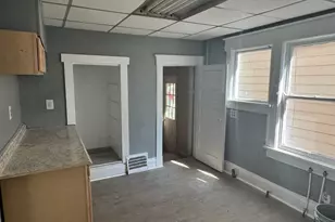 1812 Carroll Ave, Middletown, OH 45042 - Photo 7