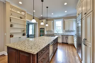 269 Compton Rd, Wyoming, OH 45215 - Photo 15