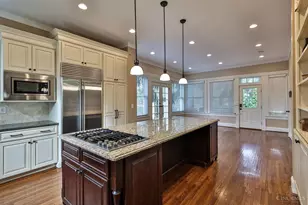 269 Compton Rd, Wyoming, OH 45215 - Photo 17