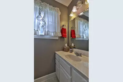 409 N Broadway Street, Blanchester, OH 45107 - Photo 25