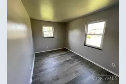 10908 Tangleberry Court, Springfield Township, OH 45240 - Photo 11