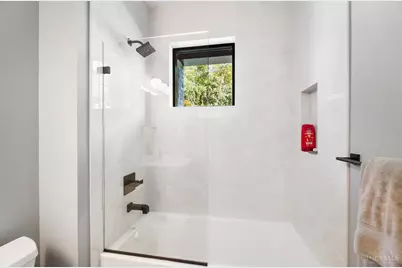 2939 Walworth Avenue, Cincinnati, OH 45226 - Photo 83