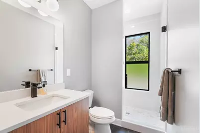 2939 Walworth Avenue, Cincinnati, OH 45226 - Photo 61