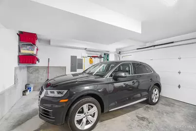 2939 Walworth Avenue, Cincinnati, OH 45226 - Photo 97