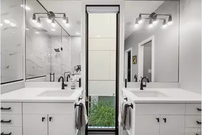 2939 Walworth Avenue, Cincinnati, OH 45226 - Photo 71